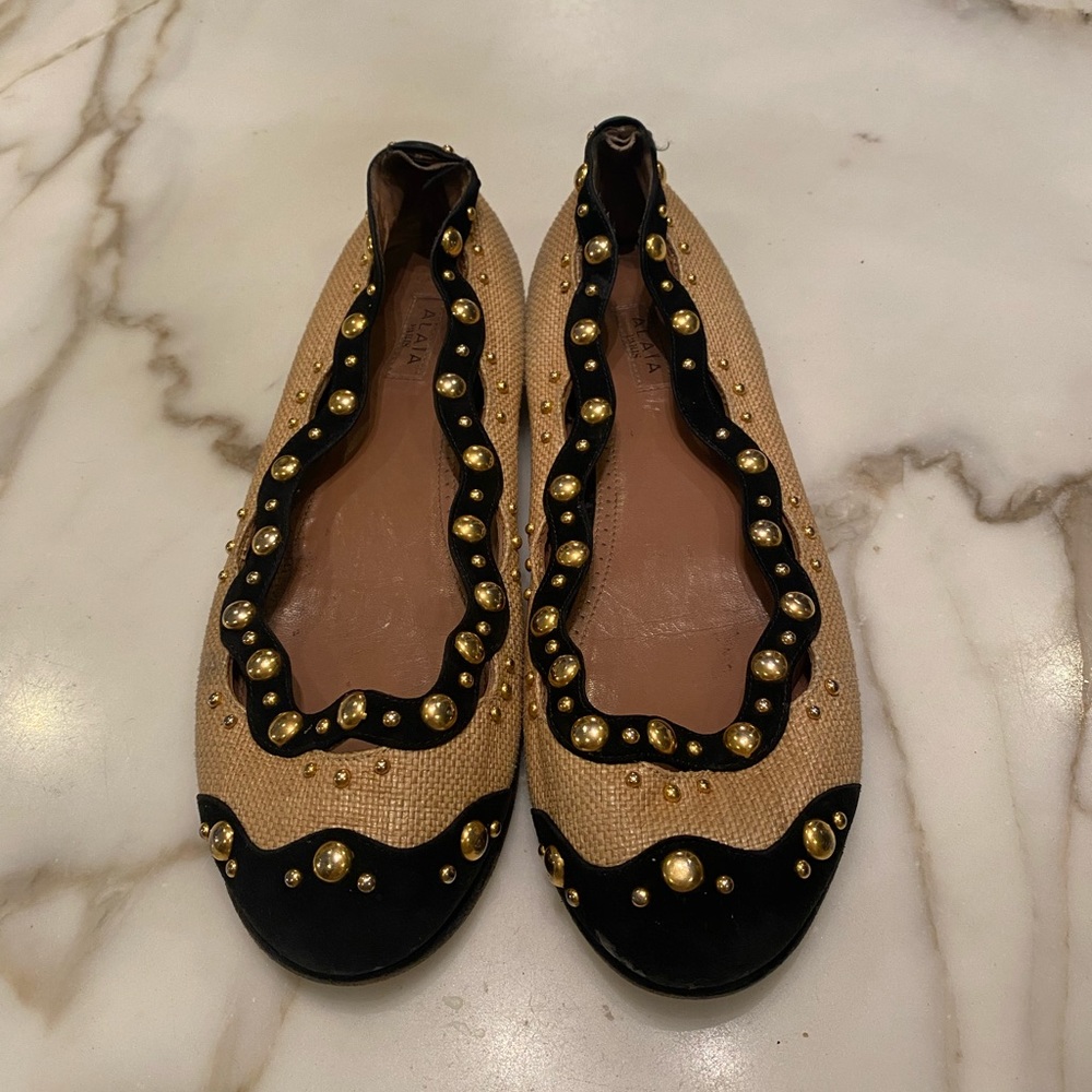 Alaia Studded Raffia and Suede Ballet Flats